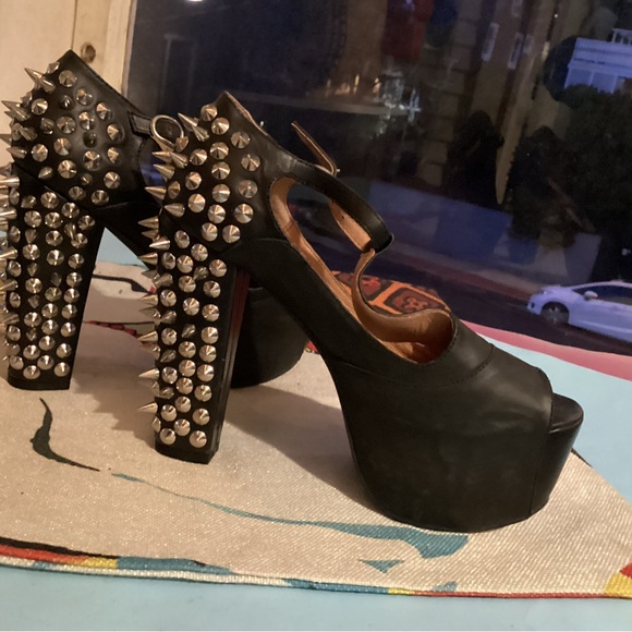 Jeffrey Campbell T-strap studs - Picture 6 of 8